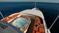 MARJORIE MORNINGSTAR - Sundeck Jacuzzi